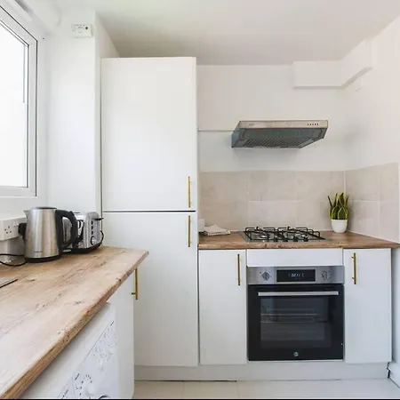 Stylish & Tranquil Flat With Excellent Connections Apartment London Exterior photo